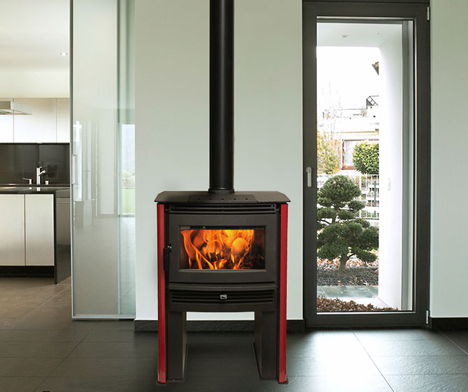 Big Pacific Energy Neo 2.5 Wood Stove, Red in room