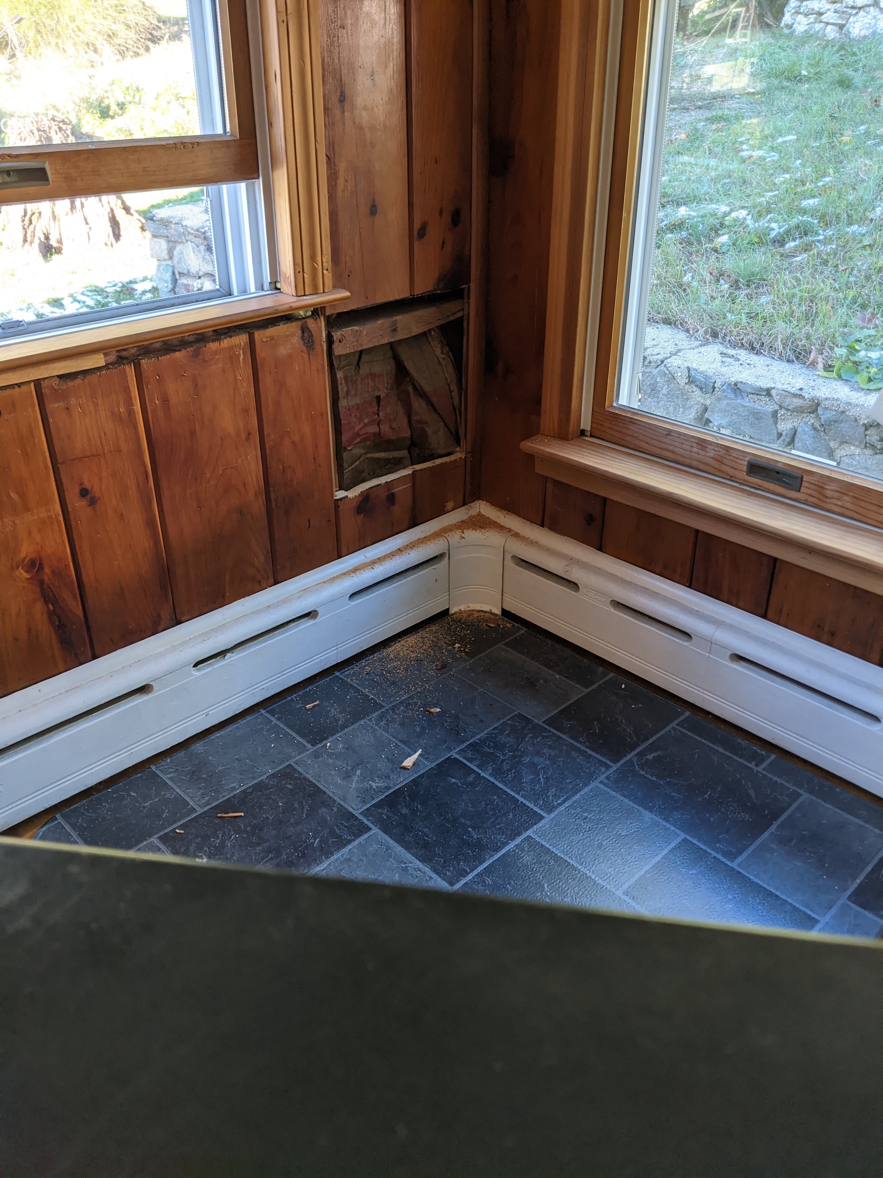 Pellet stove venting by window