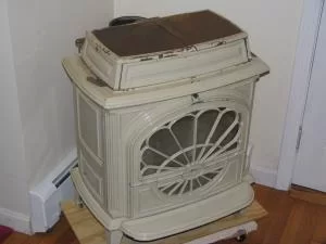 [Hearth.com] I need help in identifying this stove.