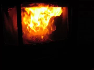 [Hearth.com] Burning a pellet stove overnight...