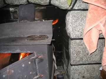 [Hearth.com] Worst woodstove still in use