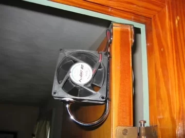 [Hearth.com] Prototype home made door fan