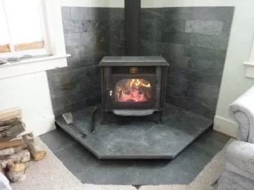 [Hearth.com] Pic of the mostly finished hearth, finally.