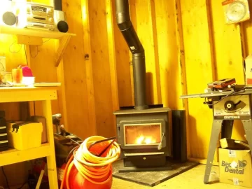 [Hearth.com] First burn in shed and house