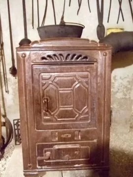 [Hearth.com] montgomery & ward co. model 721-4 woodstove, any info?