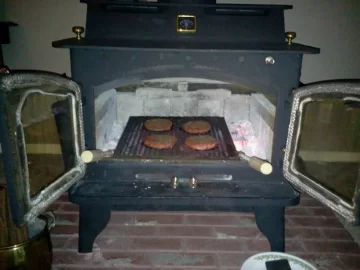 [Hearth.com] Sure is good to know i have a woodstove with an ice storm coming