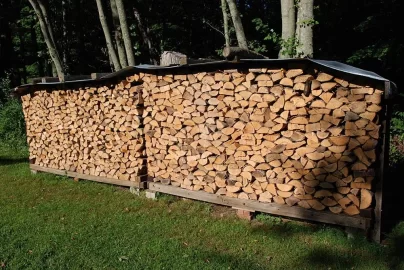 [Hearth.com] Pictures of your wood stack please