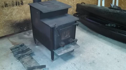 [Hearth.com] Help Identifying an Englander stove