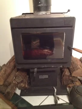 [Hearth.com] Help identify an older Kent stove