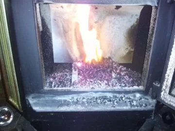 [Hearth.com] Pellets not fully burning in the Englandar 25pdv stove