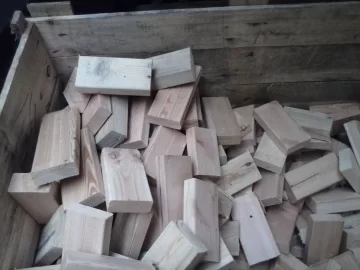 [Hearth.com] Kindling pile