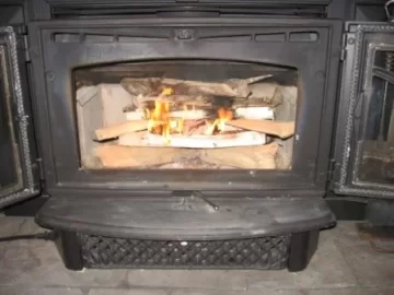 [Hearth.com] Lighting a Fire in an Insert - My Jotul Kennebec C450 - 7 pics