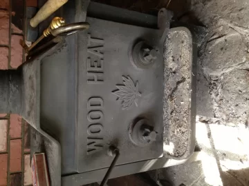 [Hearth.com] Help identify this "wood heat" stove