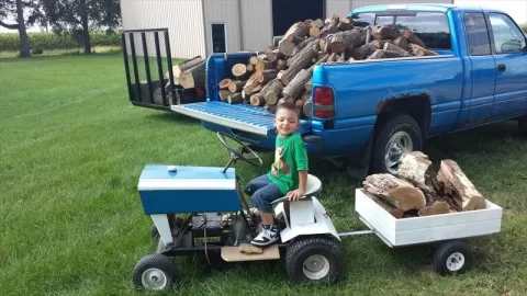 [Hearth.com] firewood is a family afair