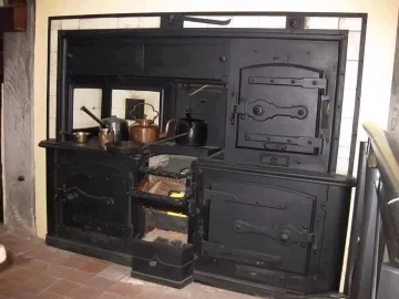 [Hearth.com] Need help identifying this kitchen stove/oven!