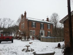 [Hearth.com] Venting a Pellet Stove Through a (sealed) Door Transom