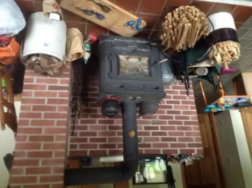 [Hearth.com] Best place to buy a wood stove in Maine/type question about a crack in old stove