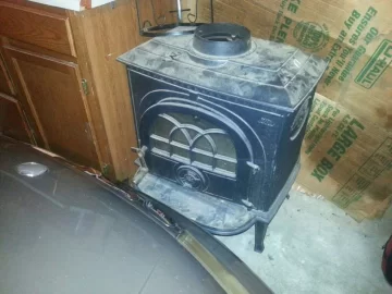 [Hearth.com] what model of Jotul stove is this