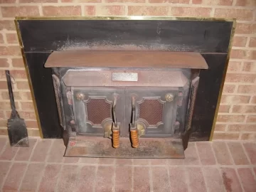 [Hearth.com] Squire wood-burning fireplace insert  - Need Fire Brick?????