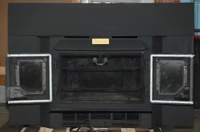 [Hearth.com] Squire wood-burning fireplace insert  - Need Fire Brick?????