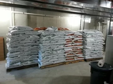 [Hearth.com] How do you unload and store your wood pellets?