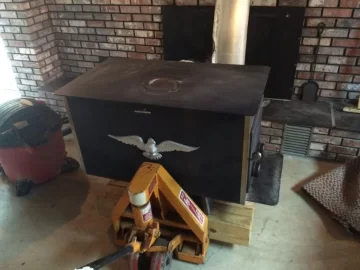 [Hearth.com] Help Identifying this stove with eagle on side?