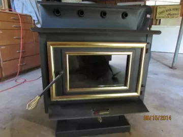 [Hearth.com] Is this an Englander stove