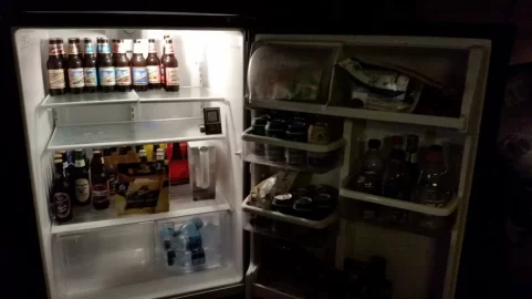 [Hearth.com] What's in the fridge?  Beer.