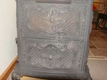 [Hearth.com] need help! what is my antique stove worth.