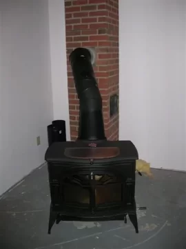 [Hearth.com] Sweeping warm chimney