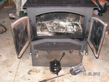 [Hearth.com] Found a Fisher fireplace, can anyone tell me some details