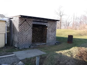 [Hearth.com] vented sides on wood shed?