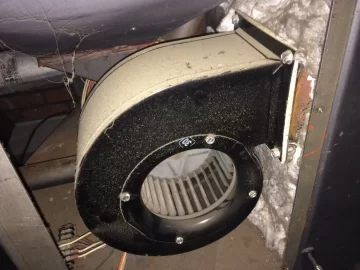 [Hearth.com] Installing a new convection blower in an older 1992 Breckwell P24 with custom adapter plate!