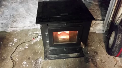 [Hearth.com] What brand of stove is this??