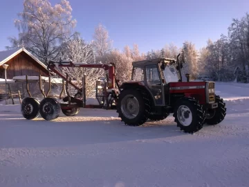 [Hearth.com] I use forest crane for loading/unloading firewoods