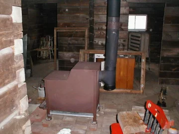 [Hearth.com] Got a Grandma Bear - Weighing my options on chimney