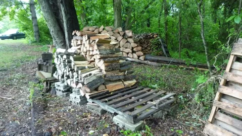 [Hearth.com] Best way to put wood on pallets ?