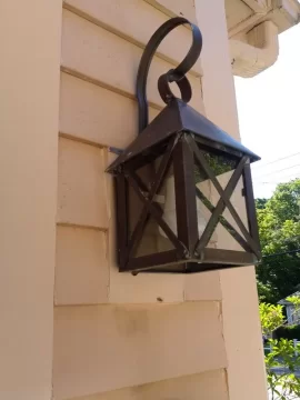 [Hearth.com] Mounting wall light on clapboard siding