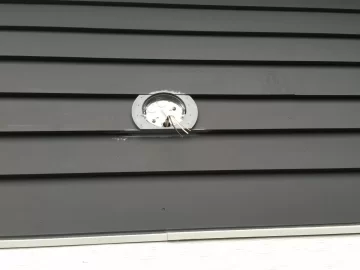 [Hearth.com] Mounting wall light on clapboard siding