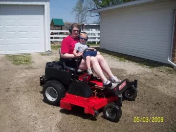 [Hearth.com] what kind of lawn mower do you have??  pic request