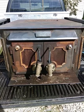 [Hearth.com] anyone know what kind of stove this is?