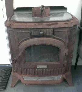 [Hearth.com] Help Identifying stove