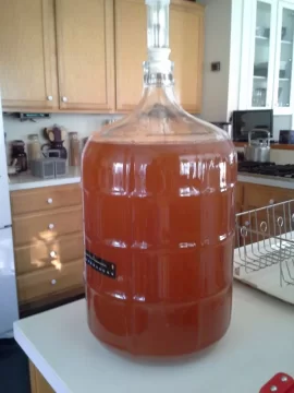 [Hearth.com] Cider bottling day