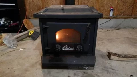 [Hearth.com] Nashua stove and piping question.