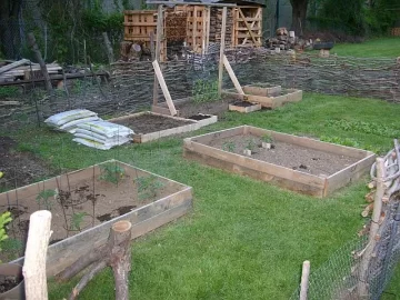 [Hearth.com] Garden is IN!