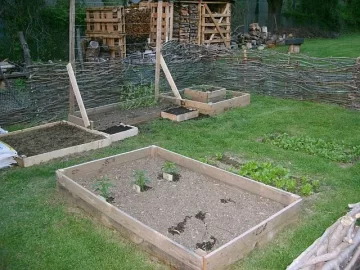 [Hearth.com] Garden is IN!