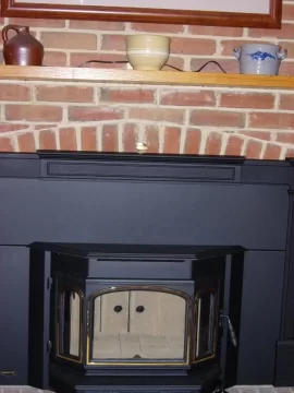 [Hearth.com] What to do with wooden mantle shelf?