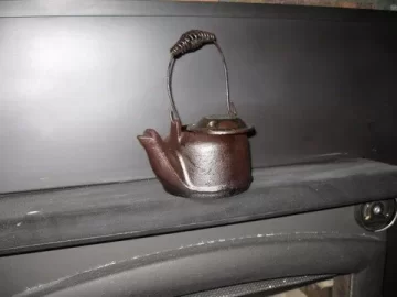 [Hearth.com] I'm a Little Tea Pot Short and Cast Iron