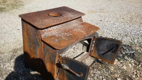 [Hearth.com] old home made stove, copied from some fisher model