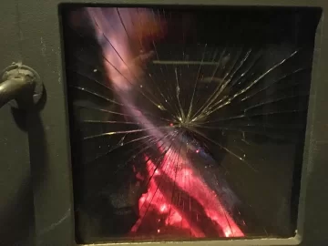 [Hearth.com] Cracked Glass on Englander 28-3500